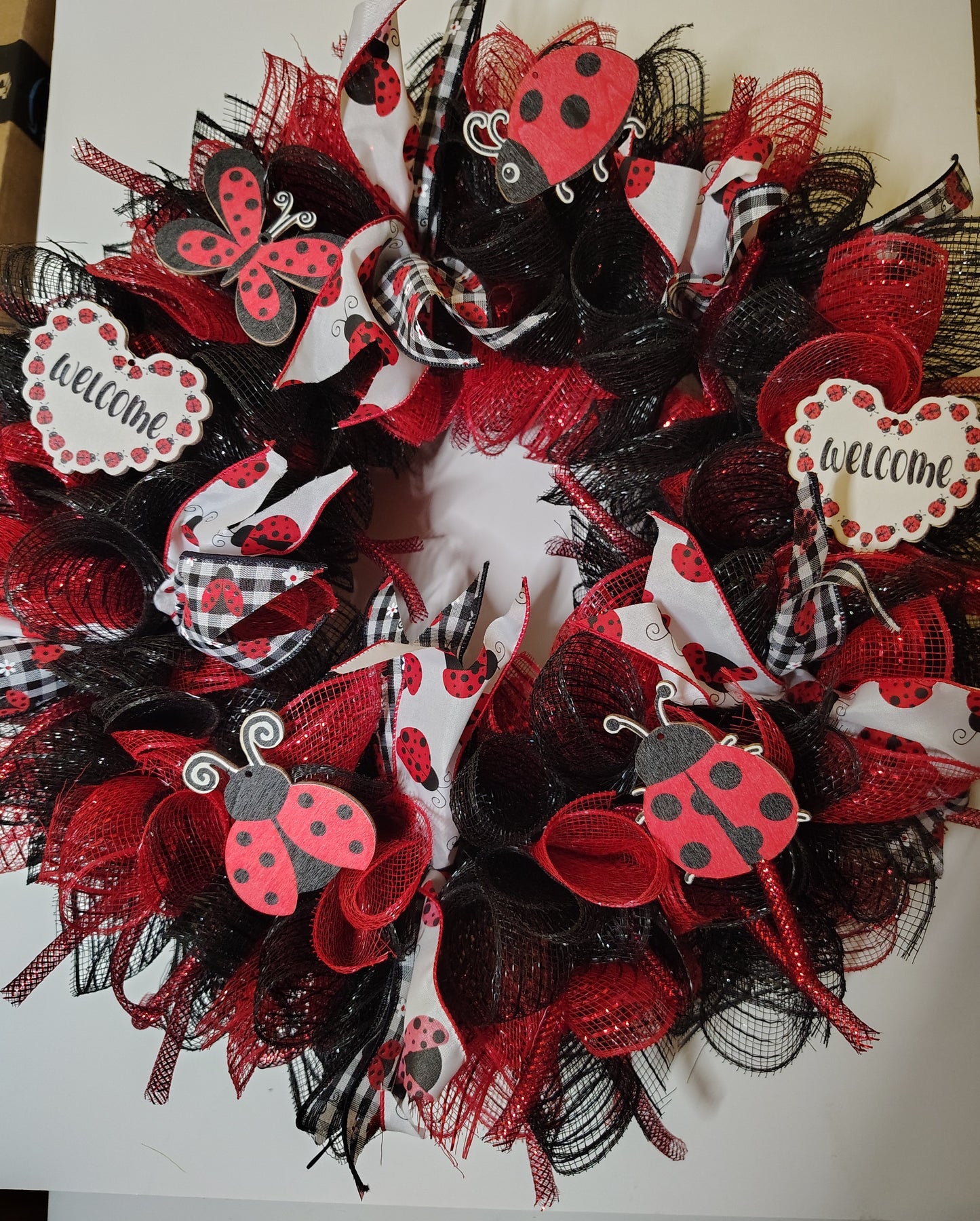 Ladybug Wreath 14 in